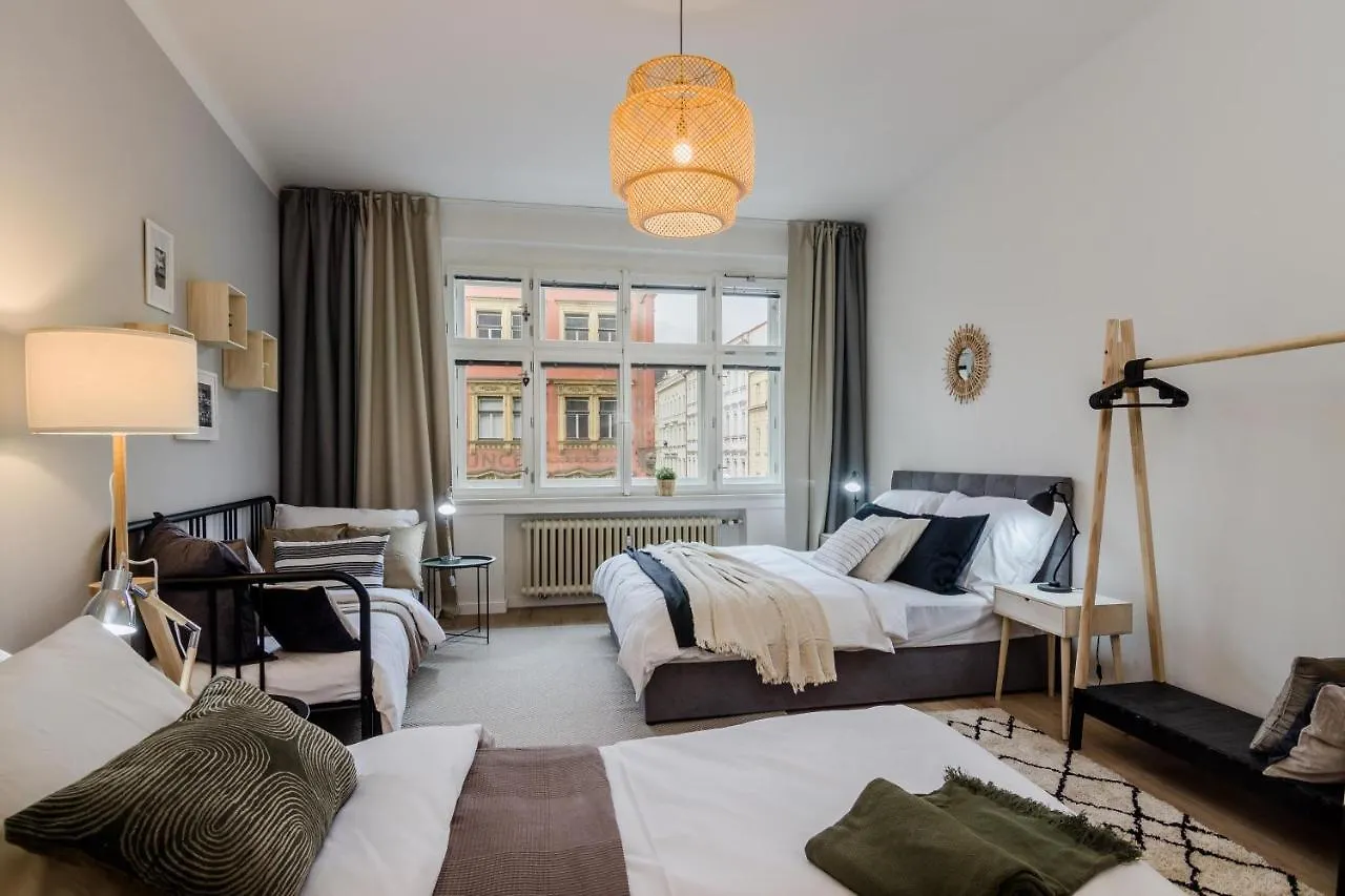 Apt In Prague Charles Bridge 1Km By Michal&Friends