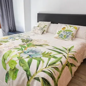 https://apartamentos-onnight.es-andalucia.com
