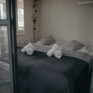 https://apt-with-a-garden-view.krakowhotelspoland.com